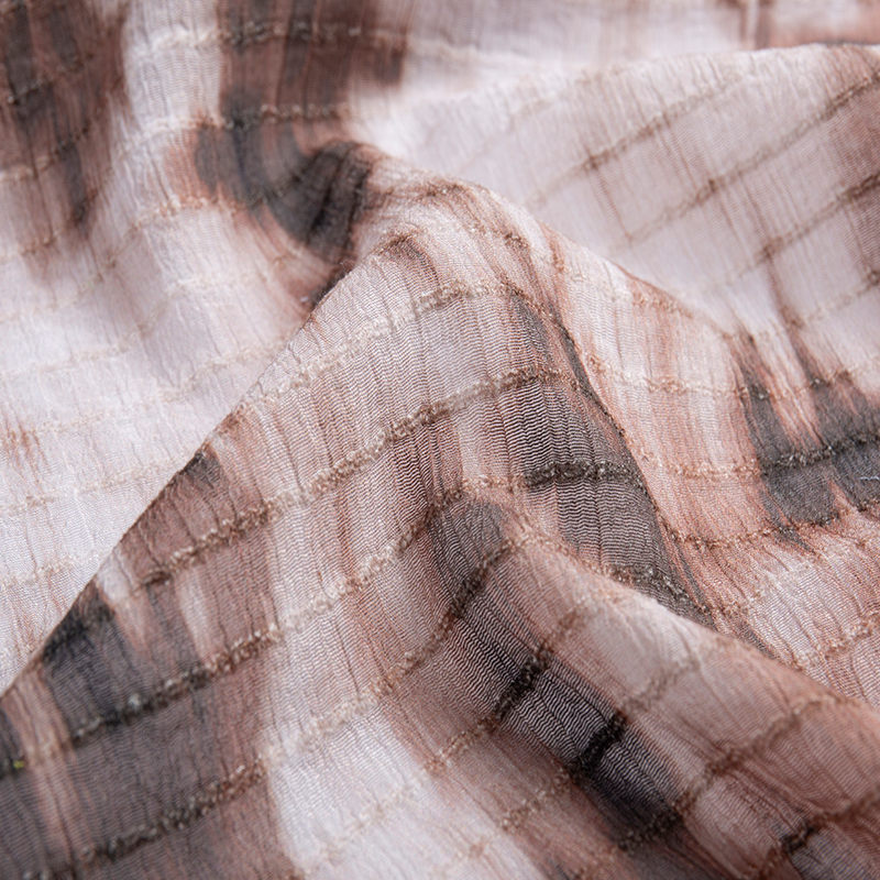 Mit tehet a zsenília szövet a férfi és női gardróbban?